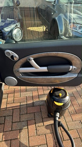 Gen mini door - gen,